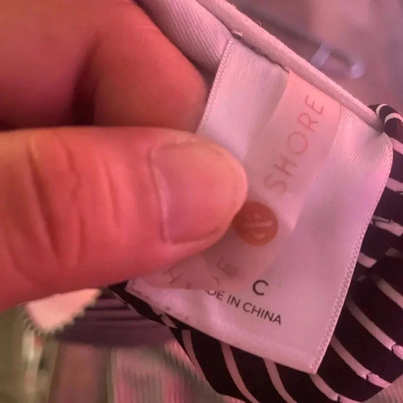 Target Shade & Shore striped black &white bikini set top size 36C - Picture 4 of 5